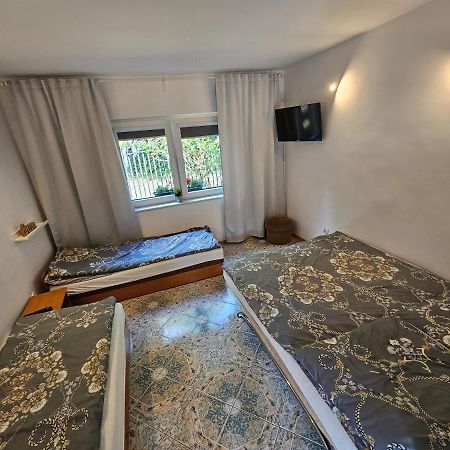 Malinowka Apartment Jantar Ngoại thất bức ảnh