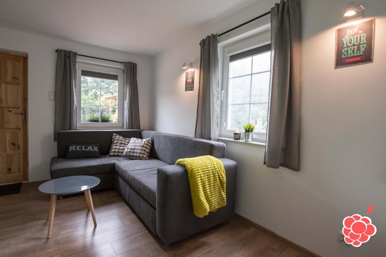Malinowka Apartment Jantar Ngoại thất bức ảnh